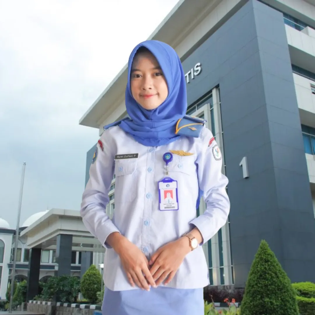 Azmi Zulfani Putri